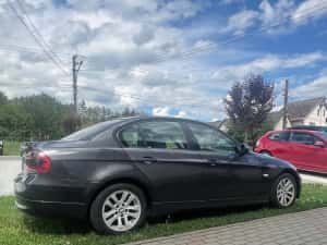 Bmw serie 3 E90 2.0d Automat — miniatura 3