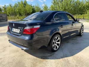 BMW 530 Xi 272 Cp Manual 168.000 Km !!! — miniatura 4