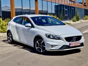 2015 Volvo V40 R-Design / Euro 6 White Pearl 2.0 Diesel — miniatura 3