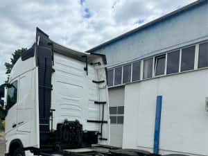 Volvo Fh 460 impecabil 200.000km — miniatura 4