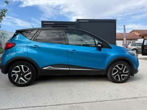 Renault Captur Manuală 184 HP Diesel — miniatura 7