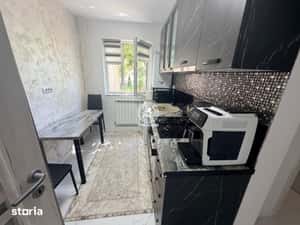 Apartament cu doua camere decomandat Alexandru cel Bun 60 mp — miniatura 5