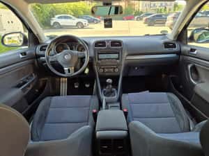 VW Golf VI 1.6 TDI – alegerea sigură pentru economie și fiabilitate — miniatura 5