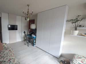 Apartament cu 2 camere, AC, balcon și lift în Tudor Vladimirescu — miniatura 4