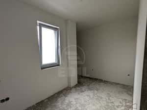 Apartament 3 camere, balcon, gata de utilizare — miniatura 6