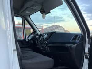 Iveco daily 2018 12 europaleti 6'20 m impecabil! — miniatura 8