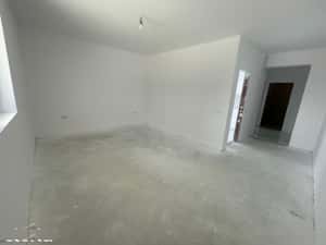 Apartament cu 2 camere | Gradina proprie | Gata de mutat