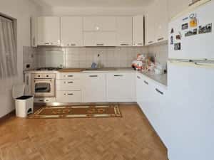 Casa ( S+P+M ) de vanzare, 287 mp, Teren 954 mp — miniatura 3