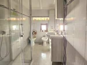 Casa ( S+P+M ) de vanzare, 287 mp, Teren 954 mp — miniatura 6