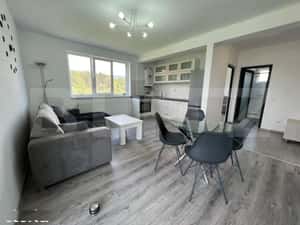 Apartament 3 camere, cochet, 50 mp, parcare, zona Tineretului — miniatura 2