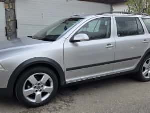 Skoda Octavia scout 4x4, 2.0 diesel, 180000km, vopsea originala — miniatura 9