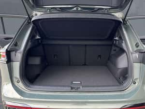 Volkswagen Tiguan SUV 2024, 150 CP, 6.850 km, verde — miniatura 6