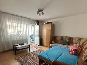 Apartament 2 camere decomandat | Bd. Dâmbovița |60 mp|Centrală proprie — miniatura 4