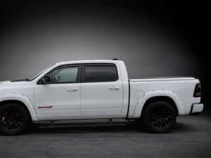 Dodge RAM SUV 401 cp, 86.307 km, 85.167 EUR — miniatura 5