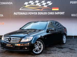 Mercedes c250 - scaune incalzite -senzori- jante -revizie -euro 5- revizie efectuata - auto este gata de condus — miniatura 3
