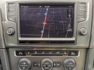 PROMOTIE . VW e-GOLF. Full electric , RAR + ITP Garantie , Rate fixe — miniatura 7