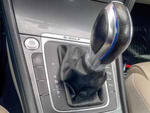 PROMOTIE . VW e-GOLF. Full electric , RAR + ITP Garantie , Rate fixe — miniatura 8