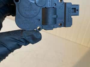 Motoras aeroterma VOLVO XC60 V60 S60 V70 S80 XC70 V60CC EFB490 22092016 MAHLE K9749007 31497549 — miniatura 5