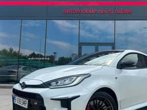 Toyota Yaris gr Manuală 261 HP Benzină