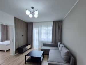 Inchiriez apartament  proaspat renovat 2camere in Precista Bvd.Decebal — miniatura 3