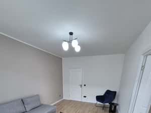 Inchiriez apartament  proaspat renovat 2camere in Precista Bvd.Decebal — miniatura 6