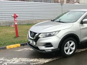 Nissan Qashqai 2018, 38.000 km, 17.000 EUR — miniatura 2
