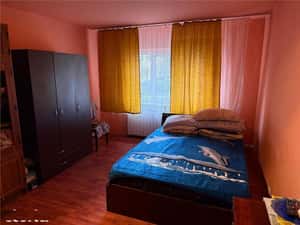 Apartament 2 camere, parter, balcon, CT - 1 Mai - Pelendava