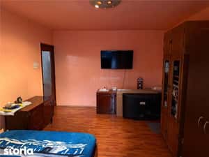 Apartament 2 camere, parter, balcon, CT - 1 Mai - Pelendava — miniatura 4