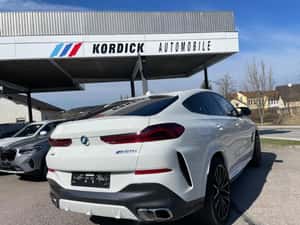 BMW X6 M60, 2023, 530 cp, 75.000 EUR