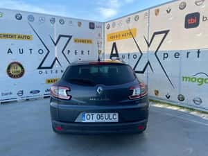 RENAULT MEGANE 3 BOSE – 2015 | AUTOMAT | 1.5 dCi 110 CP — miniatura 4