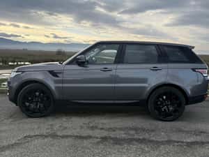 Vând Range Rover Sport 3.0 SDV6 , 258 CP, an 2014, întreținut.