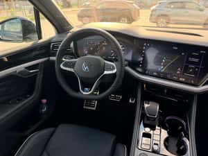 Volkswagen Touareg Automată 286 HP Diesel — miniatura 5