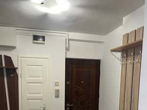 De inchiriat apartament 2 camere Cornisa