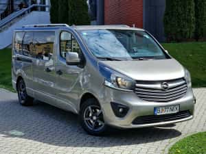 Opel Vivaro 2016 Lung 8+1 Locuri/ 1.6 Diesel 125 Cp/ Variante Schimb — miniatura 1