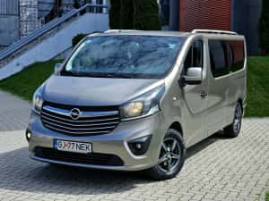 Opel Vivaro 2016 Lung 8+1 Locuri/ 1.6 Diesel 125 Cp/ Variante Schimb — miniatura 4