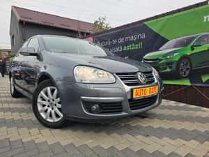 Vw Jetta 1.4 tsi 122 cai 2010 — miniatura 4