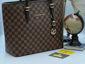 Geanta Louis Vuitton Noua !!! Dimensiuni 38/30 !!! — miniatura 9