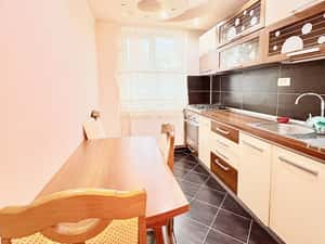 Apartament 2 camere de vânzare – Central, Bloc Filipin | Parter | — miniatura 4