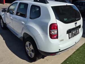 Dacia Duster 1,6  B. /. GPL —An 2014—4600 euro — miniatura 5