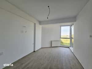 Apartament cu vedere catre lac in complex cu piscina privata si sala d — miniatura 6
