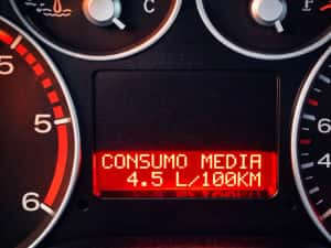 Ford Focus 2 – 1.6 TDCi Diesel – 110 CP (80 kW) – Euro 4 — miniatura 4
