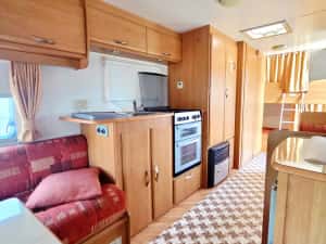 Rulota  LUNAR 2007 înmatriculată , pat fix , trei zone — miniatura 5