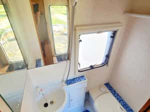 Rulota  LUNAR 2007 înmatriculată , pat fix , trei zone — miniatura 8