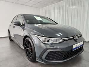 Volkswagen Golf Automată 200 HP Diesel