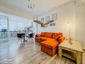 Bloc nou| Apartament renovat complet|2 camere/Baciu