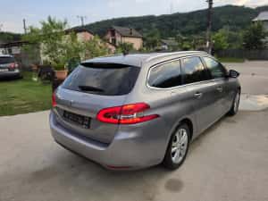 Peugeot 308 2016 1.6hdi  euro6/panoramic/navi/175000 km import olanda — miniatura 4