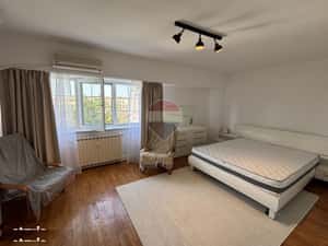 Garsonieră 45 mp, Bd. Unirii – mobilată modern, gata de mutare