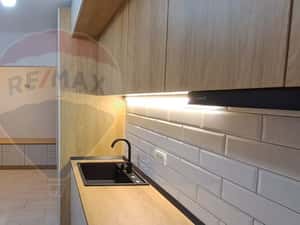 Apartament modern cu doua camere in zona Polivalenta — miniatura 6