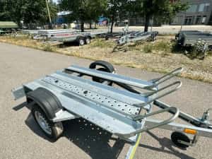 Remorca apicola 750 kg, o axa, doua axe,platforma, garantie, carte RAR — miniatura 7