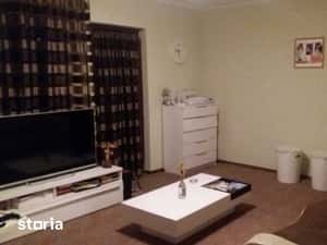 Inchiriez  apartament cu 2 camere, la casa — miniatura 4